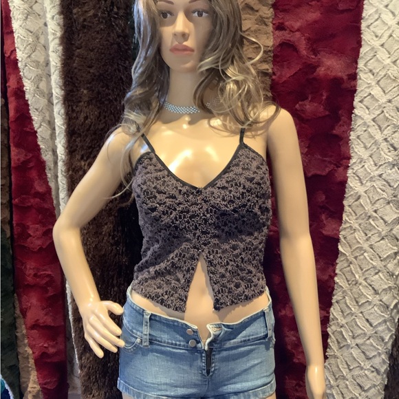 DIVINE U.S.A. Cropped Camisole - Picture 4 of 5